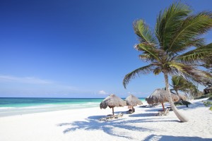 Perfect Caribbean beach in Mayan Riviera Mexico. Kitesurfing Riviera Maya