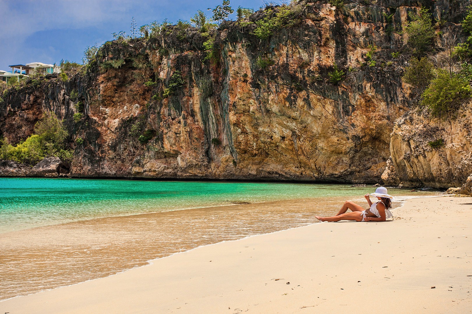 Day Trip to Anguilla From St Martin - Isle Blue