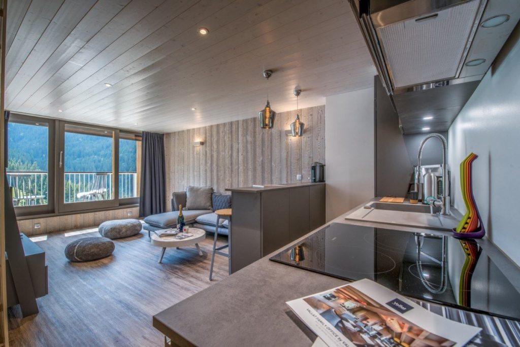 Ariondaz Bleuet Lodge, Winter retreat Courchevel