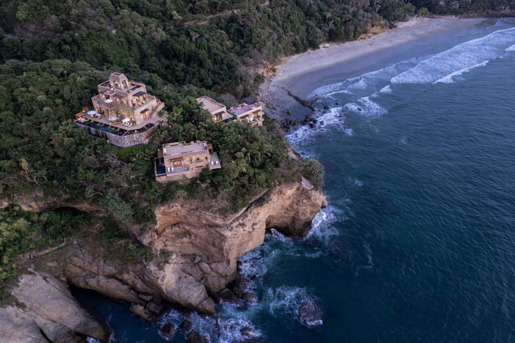 Villa El Adivino perched on a Punta Mita cliff overlooking the ocean during Events in Punta Mita 2025.