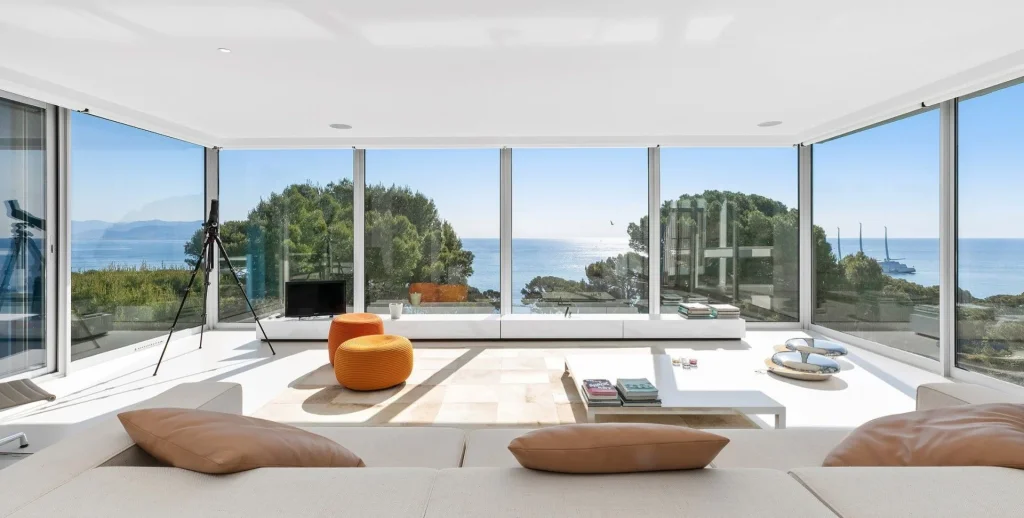 Ariane in Antibes with a bright sea-view living room and panoramic Mediterranean views